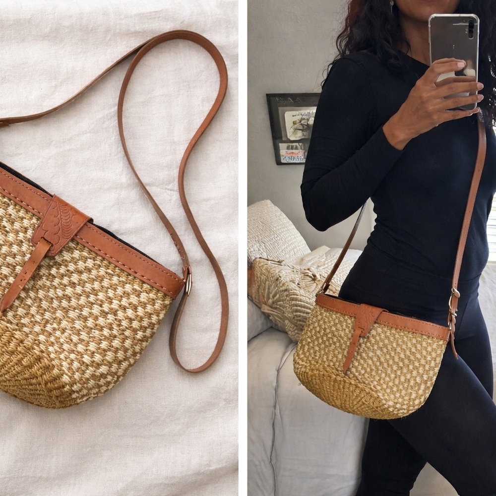 Woven Straw Crossbody Bag with Tan Leather Trim - Picture 3 of 4
